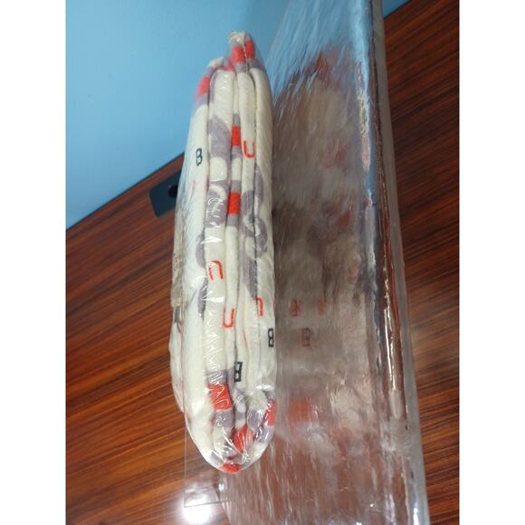 Vintage Ohio State Buckeyes 45×66 Throw/Blanket Sealed USA Football Sports Fun - Picture 7 of 9